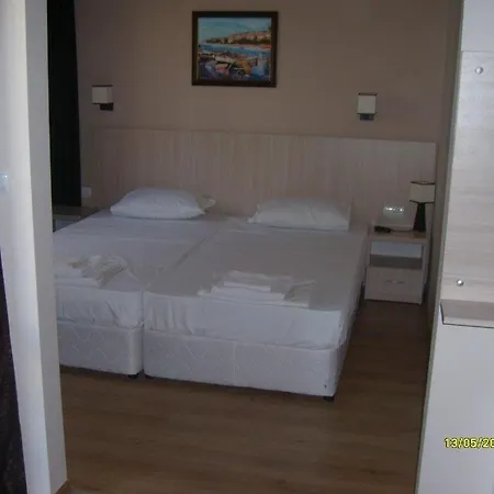 Mare 4*